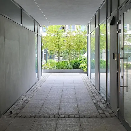 Lulu Premium Apartment *